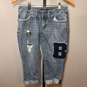 Women's Allen B. Blue Distressed Capris with Patches Size 2